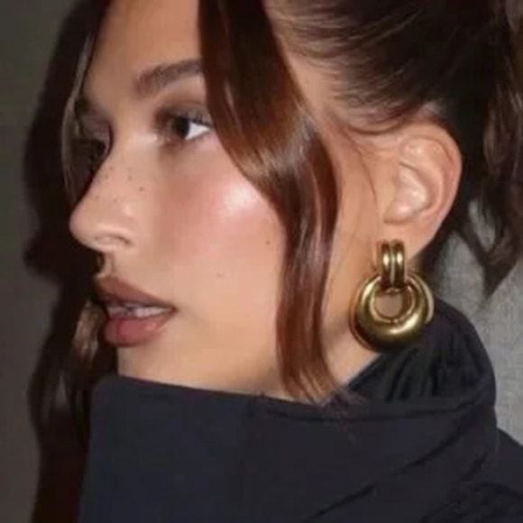 Jewelry - Luxe Gold Tone Stainless Steel Statement Earrings